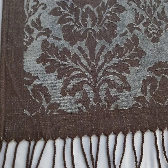 Restoration Hardware Throw - Picture 4 of 10